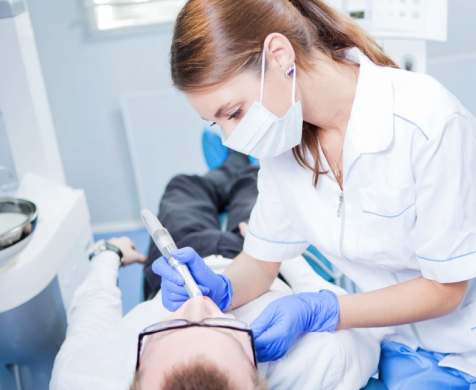 Преимущества лечения зубов в клинике «Омега Дент»
